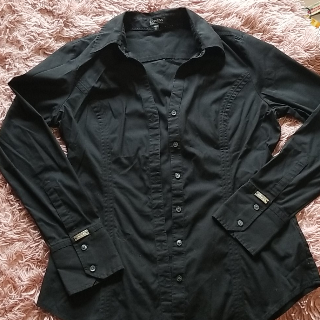 3/22!!! Button-Down Blouse